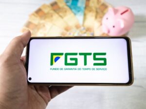 FGTS: veja como sacar dinheiro do fundo sem sair de casa