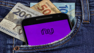 Nubank atinge marca EXPRESSIVA em seu aplicativo; veja o que aconteceu