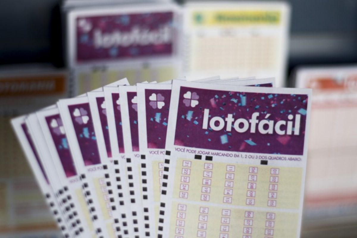 Lotofácil oferece prêmio de R$ 4 milhões nesta terça-feira (14)