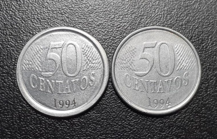 50 centavos cunhada no disco de 10 centavos