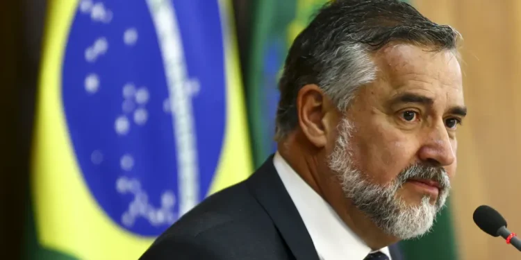 MINISTRO Paulo Pimenta declara APOIO as Empresas Gaúchas,