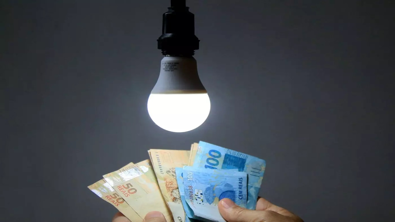 Aumento na Conta de Luz Entenda o impacto no seu bolso em Outubro