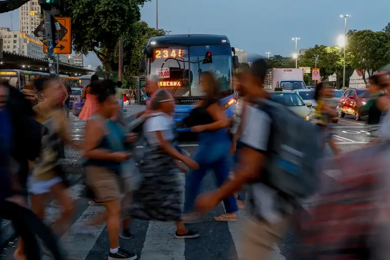 Trabalhadores temporários. Imagem: Agência Brasil